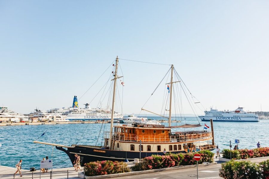 Split:Sunset Cruise with Live Music - Simple Details That Make the Evening Better