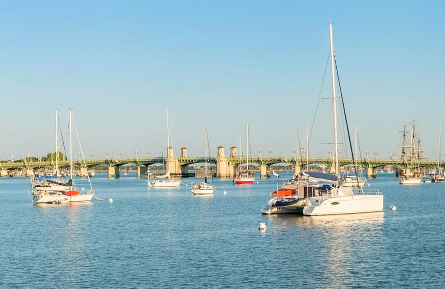 St. Augustine: Live Music Cruise with Drinks and Sunset Opt - The drinks and snacks