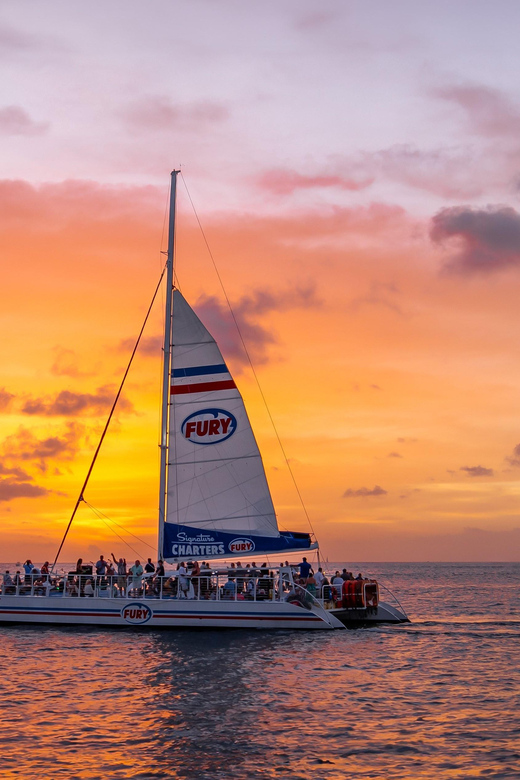 St Augustine: Nights of Lights Sail w Live Music& Sunset Opt - Who will enjoy this St. Augustine cruise most