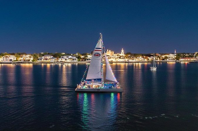 St Augustine Nights of Lights Tour with Live Music and Sunset Opt - Drinks, snacks, and the 3-D glasses