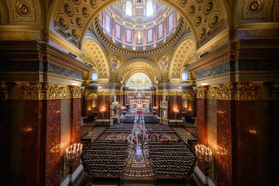 St. Stephen's Basilica: VIP Concert & After Hours Dome Visit - First-row seats for a 70-minute concert