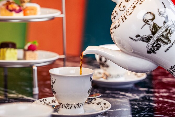 Strauss Exhibition incl. LED Concert Show / Coffee + Strauss Cake - How long the visit really takes