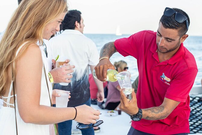 Sunset Cruise in Los Cabos with Jazz and Wine - What jazz means on this cruise