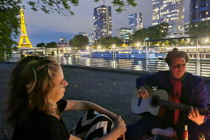 Sunset Picnic with View of Eiffel Tower and Live Music - Is $72.09 a fair price?