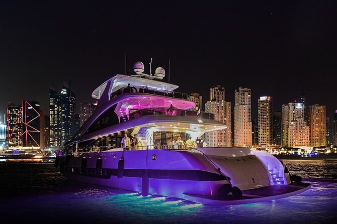 Superyacht Experience in Dubai with Dinner and Live Music - What kind of Dubai night is this?