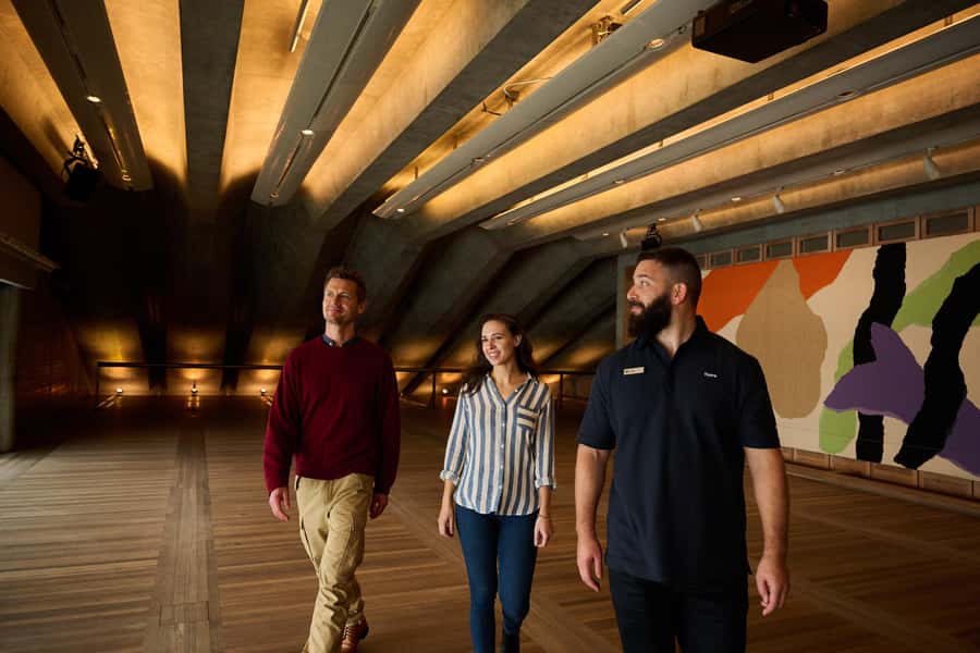 Sydney: 1-Hour Opera House Tour with Meal and Drink - The Opera House story is the real attraction