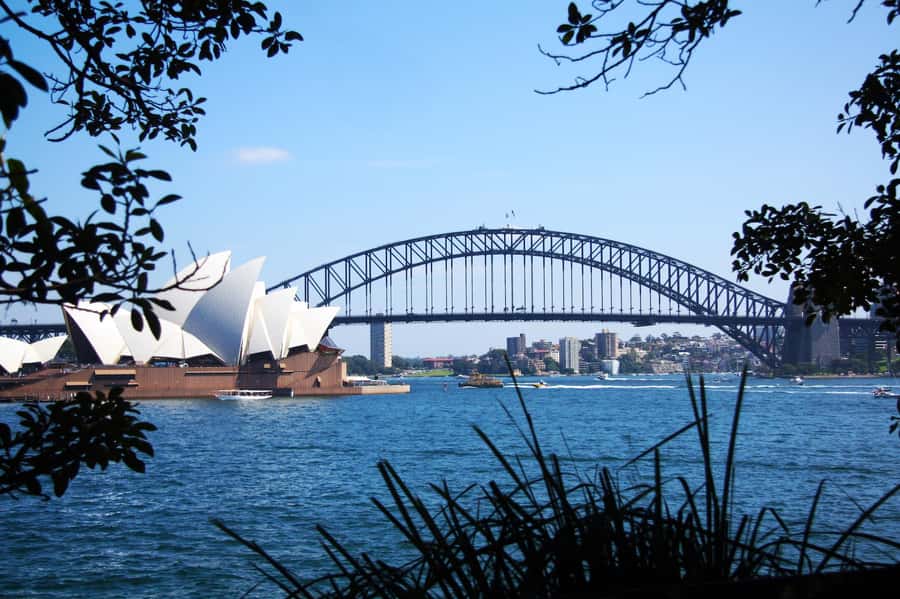 Sydney Half Day private tour: see Opera House, Bondi Beach - Mrs Macquarie’s Point: Sydney’s best postcard view
