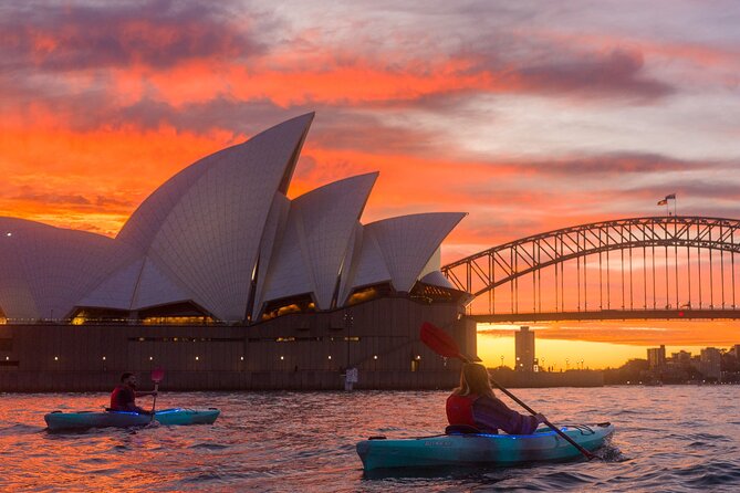 Sydney LED Lit Kayak Tour of the Opera House and Bridge - Meeting the guides at Darling Point