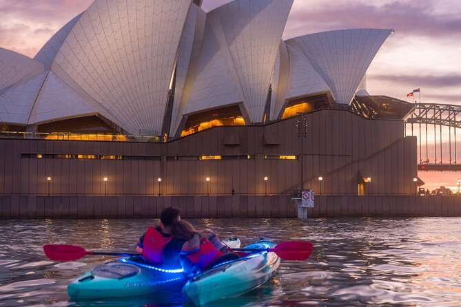 Sydney LED Lit Kayak Tour of the Opera House and Bridge - Who will enjoy this most