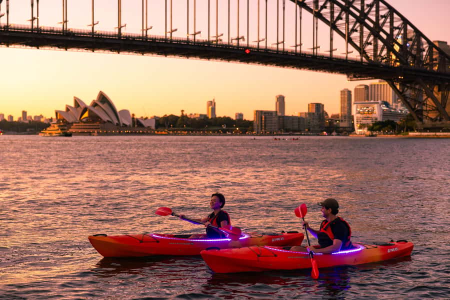 Sydney: Sunrise Kayak, Opera House & Under Harbour Bridge - The first 15 minutes: briefing, fitting, and getting comfortable