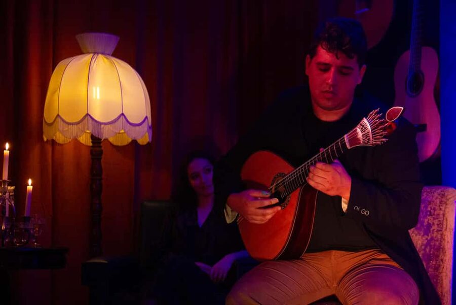 The Best of Traditional Fado at Fado do 31 - Why Fado Makes More Sense in a Small Room
