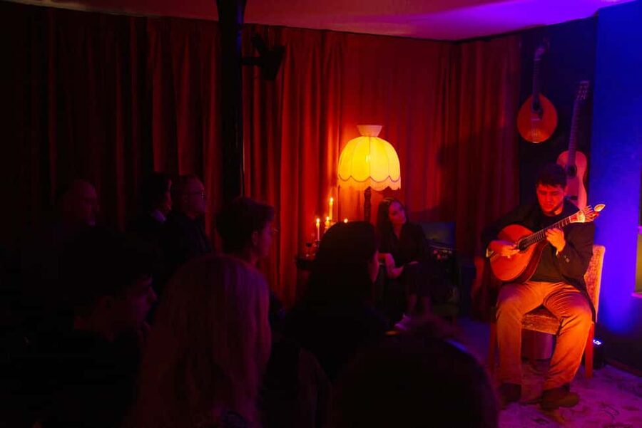 The Best of Traditional Fado at Fado do 31 - The Verse-Writing Moment Makes This More Personal