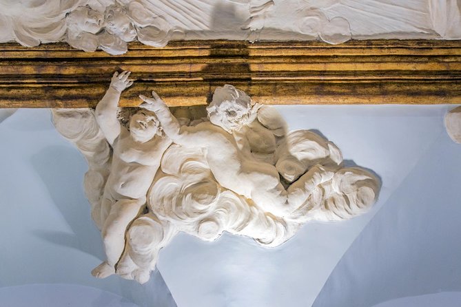 The Great Opera Arias Concert at Palazzo Poli - Trevi Fountain - Why the Palazzo Poli location matters