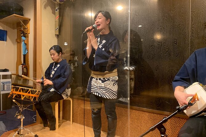 Tsugaru shamisen performance over traditional dinner - Why this Asakusa evening works so well