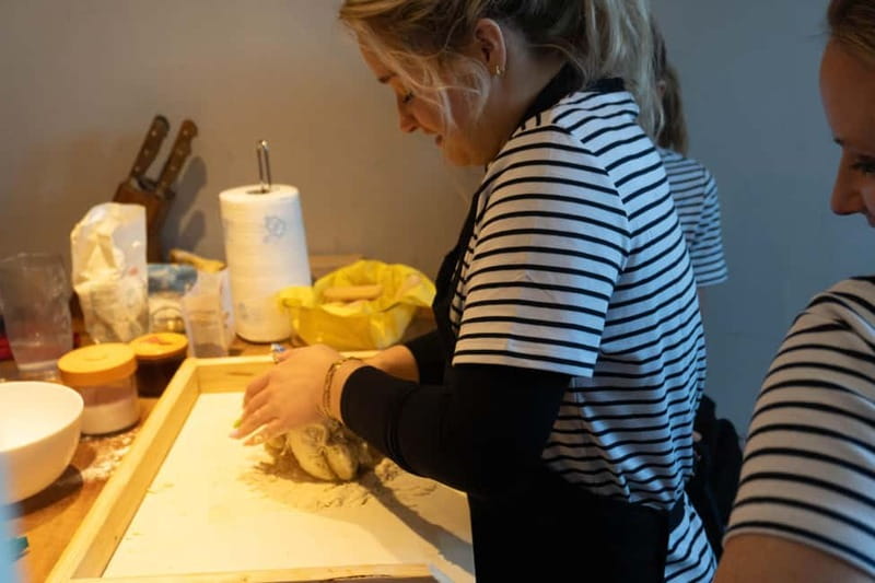 Venice: Cooking Class + Guitar Concert at Chef's Francesco - Price and Overall Value