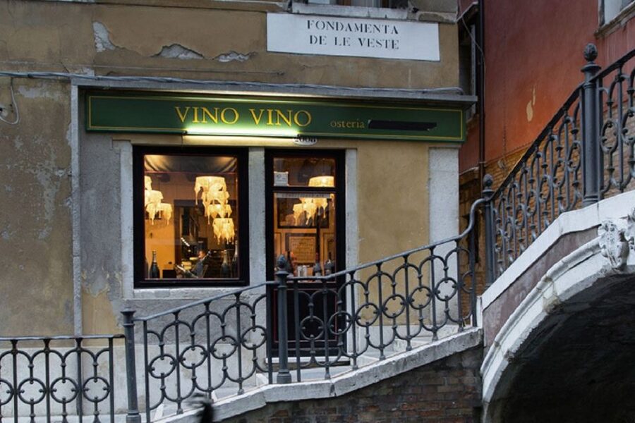 Venice: Dinner & Concert - Who should book this Venice evening?