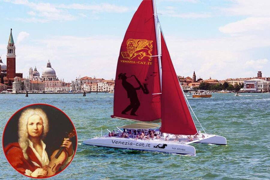 Venice: Golden Hour Cruise with Classical Music & Cocktail - San Marco Bay and the first views of Venice