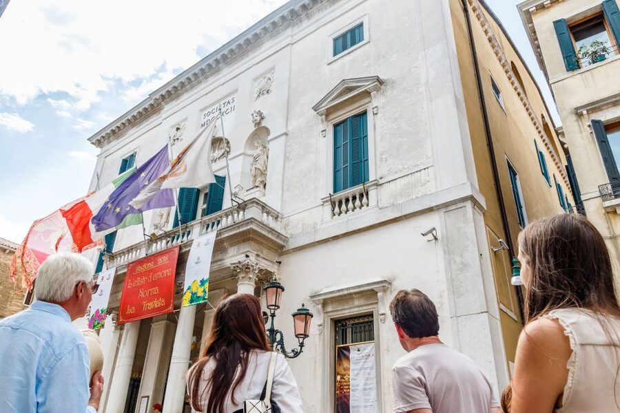 Venice: La Fenice Opera House Entry Ticket with Audio Guide - The auditorium is the main attraction