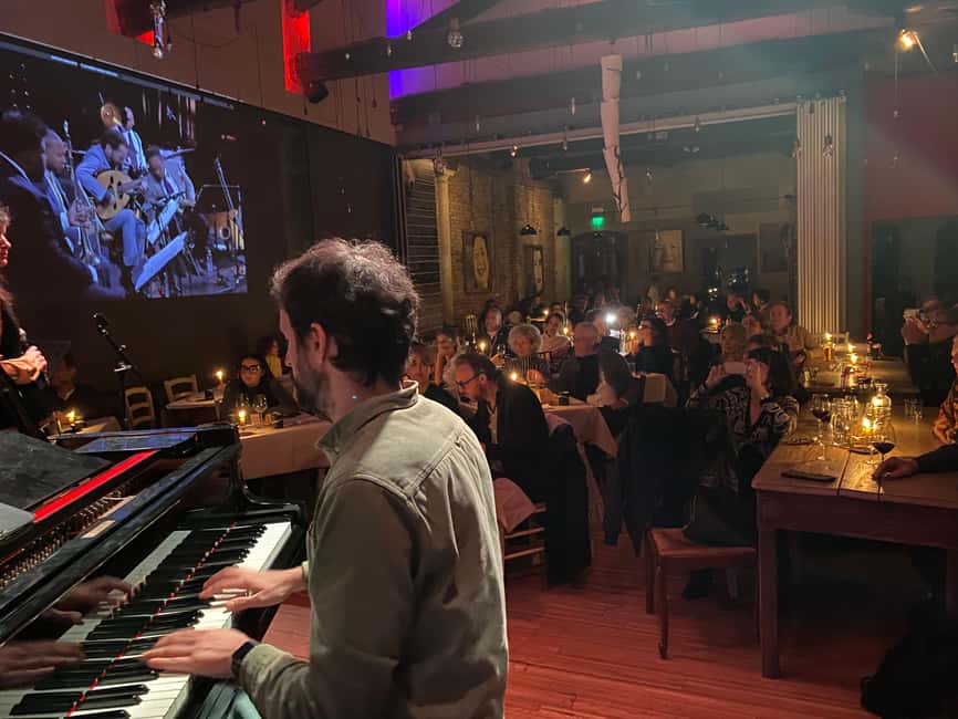 Venice: Live Concert with Dinner or Aperitif at LL JAZZ Club - Choosing dinner or the reinforced aperitivo