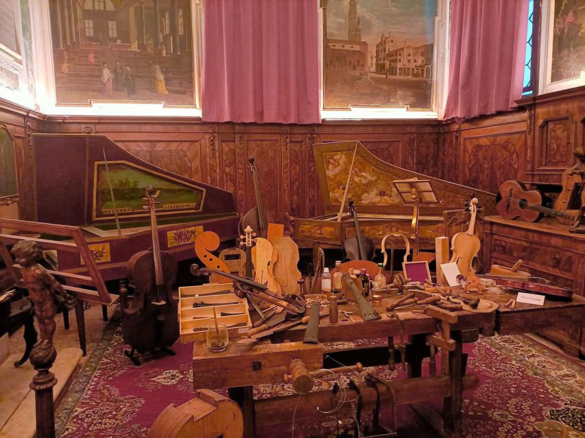 Venice: Vivaldi's Four Seasons Concert & Music Museum Visit - Why Vivaldi sounds right in Venice
