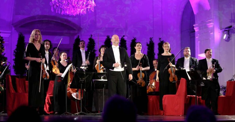Vienna: After-Hours Schönbrunn Palace Entry & Concert Ticket - What the 7 PM audio tour is really like