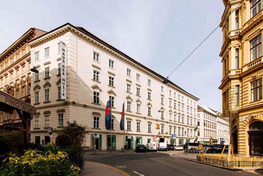 Vienna: Classical Masters Concert at Haus der Musik - Why the introductions matter