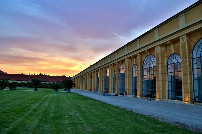 Vienna: Dinner & Concert at Schönbrunn Palace - Booking choices and practical planning