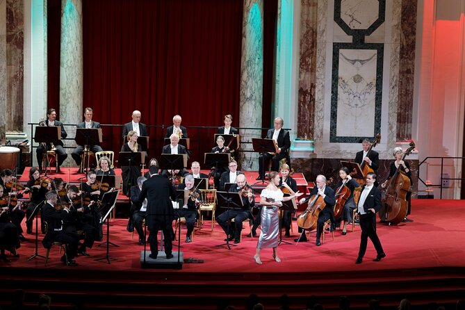 Vienna Hofburg Orchestra for Mozart and Strauss at Hofburg Palace - How the intermission affects the evening