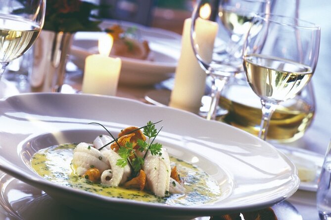 Vienna Mozart VIP Package: Concert, Dinner and Carriage Ride - Is $469.60 a fair price?