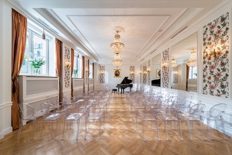 Warsaw: Chopin Concert Ticket With Glass of Champagne - Practical timing and arrival advice