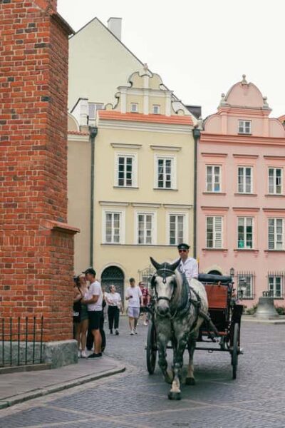 Guided Walking Tour with a Private Chopin Concert