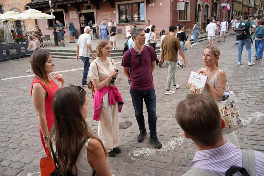 Warsaw: Guided Walking Tour with a Private Chopin Concert - The private Chopin concert at Fryderyk Hall