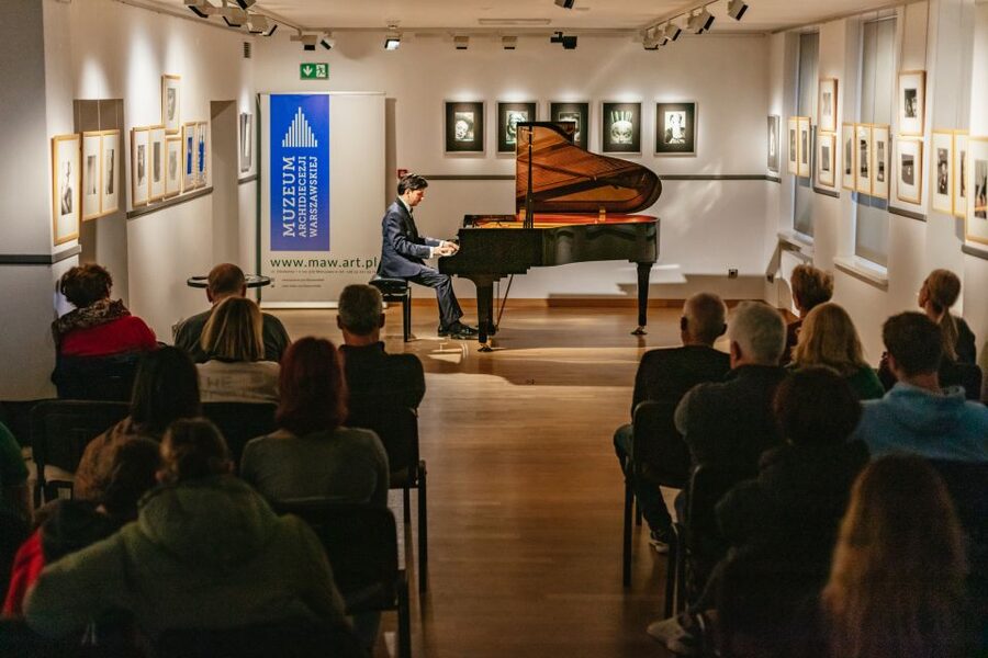 Warsaw: Live Chopin Piano Concert - Why the KAWAI grand piano matters
