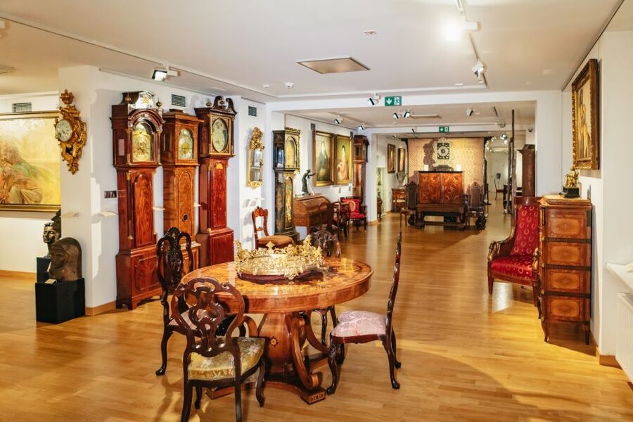 Warsaw: Live Chopin Piano Concert - Planning your arrival at St. John’s Archcathedral