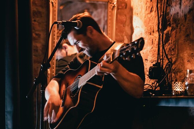 Wednesday Night Live Music and Cocktails Ticket in Kontakt Bar - A Late Acoustic Night in Prague 1