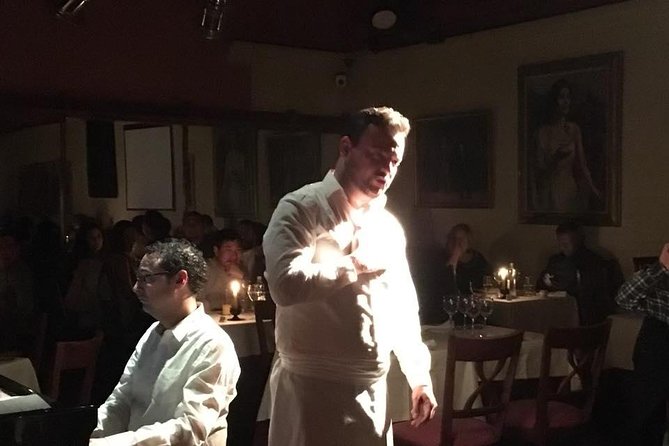 Zarzuela Opera and Dinner at La Castafiore Restaurant in Madrid - What happens during the three-hour evening